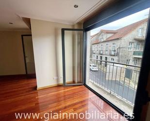 Bedroom of Flat for sale in Mondariz  with Heating, Parquet flooring and Storage room