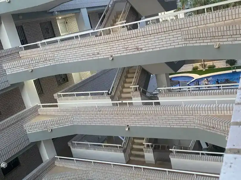 Vista exterior de Pis en venda en Oropesa del Mar / Orpesa amb Aire condicionat i Piscina