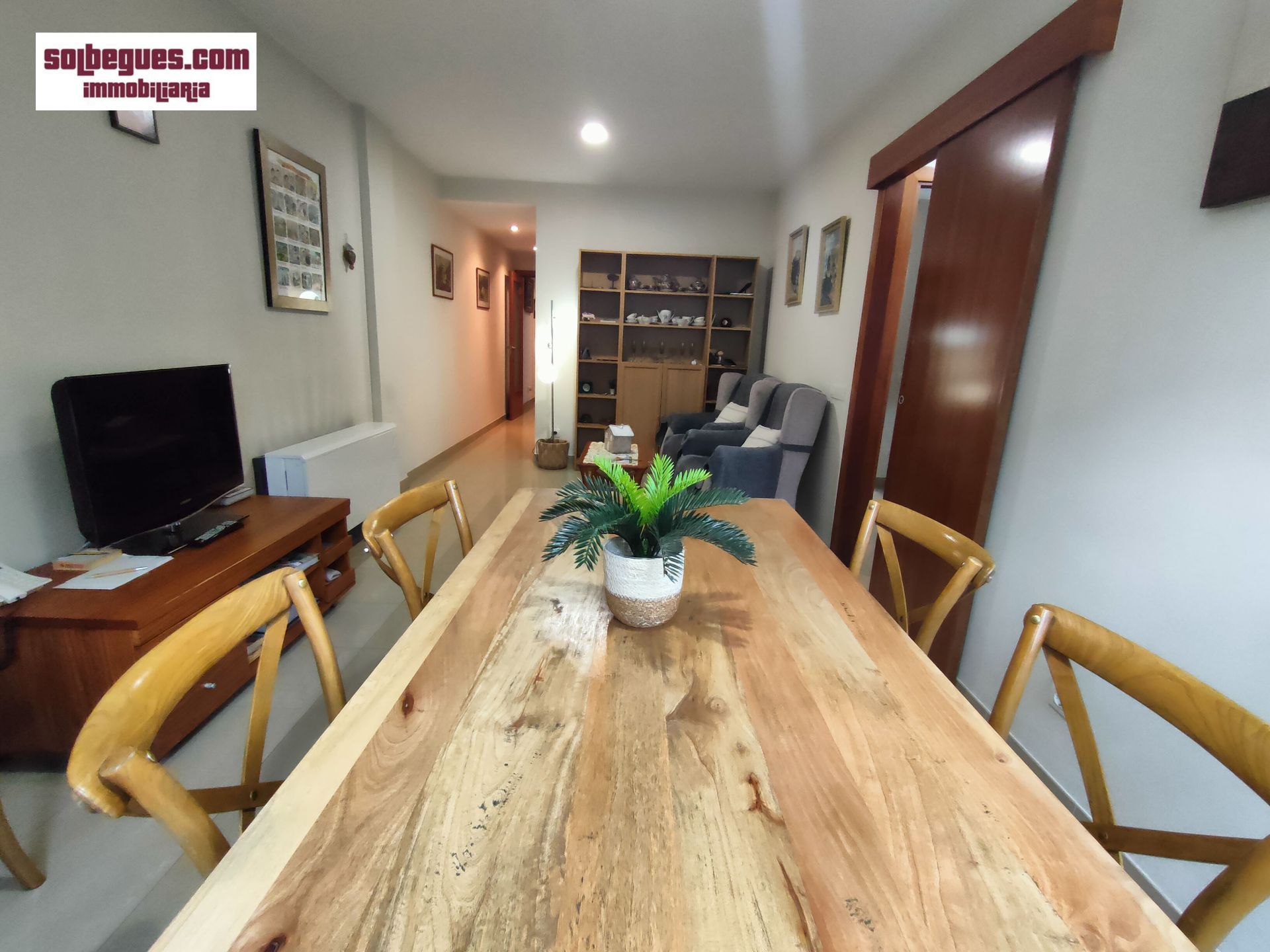 Menjador de Pis en venda en Begues amb Calefacció i Traster