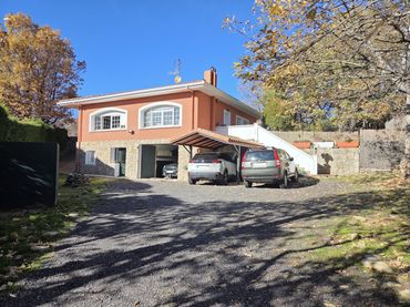 Villa con giardino in vendita a Santa María de la Alameda
