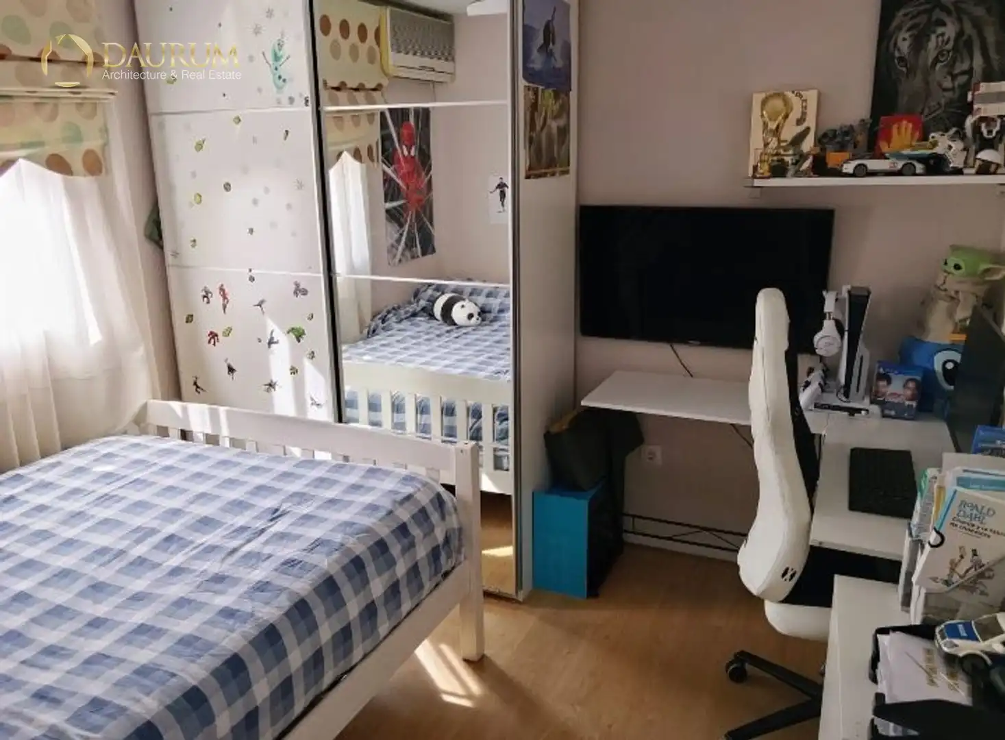 Bedroom of Detached homes for sale in Sevilla  with Air Conditioner, Heating and Terrace