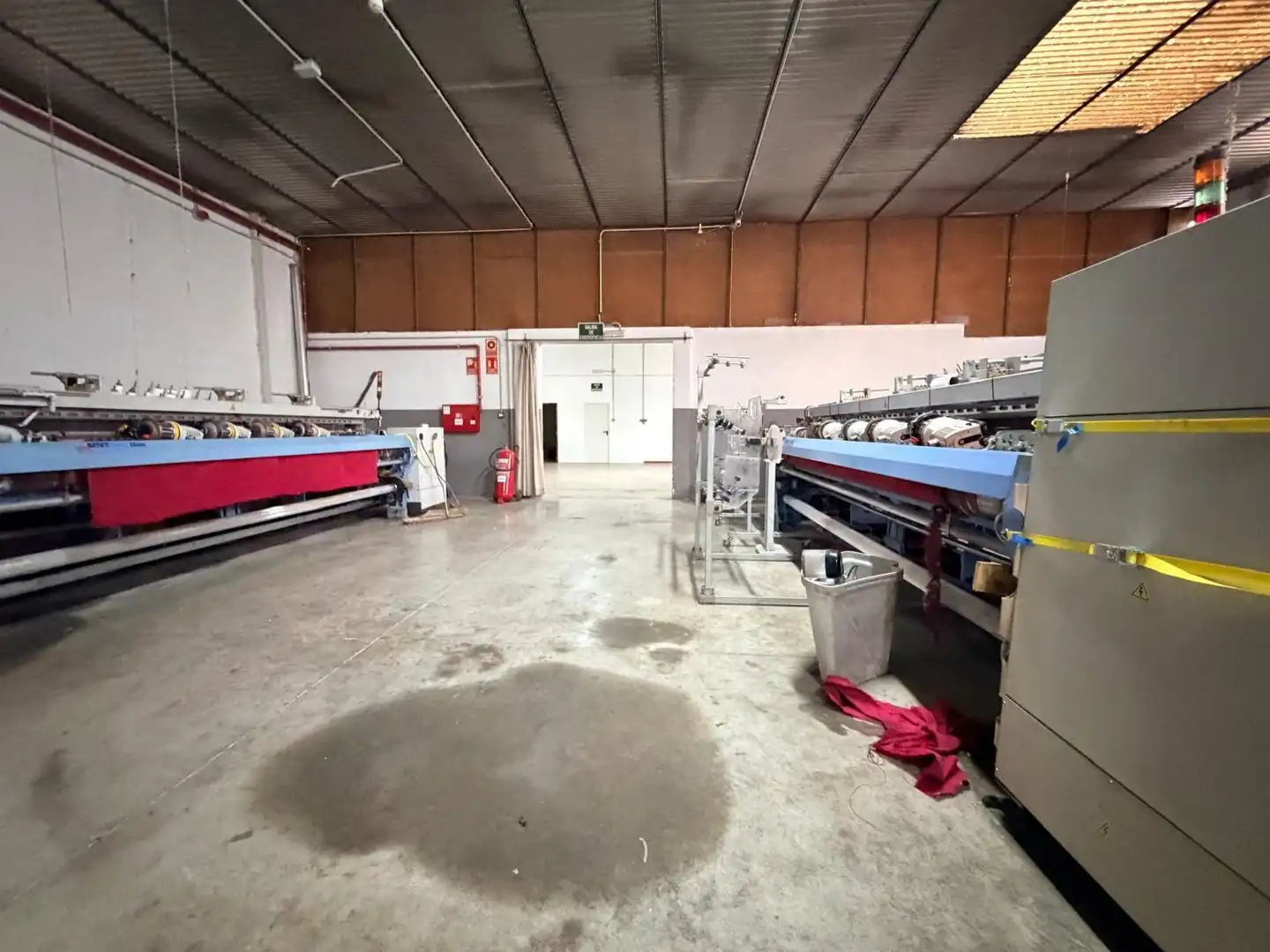Nave industrial en venta en Fontanars dels Alforins