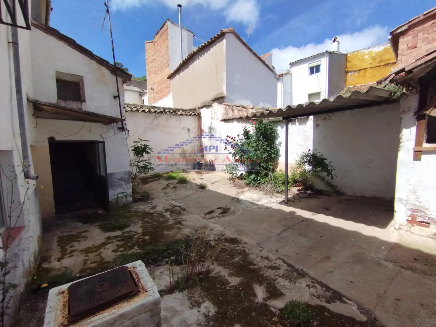 Vista exterior de Casa adosada en venta en Santisteban del Puerto