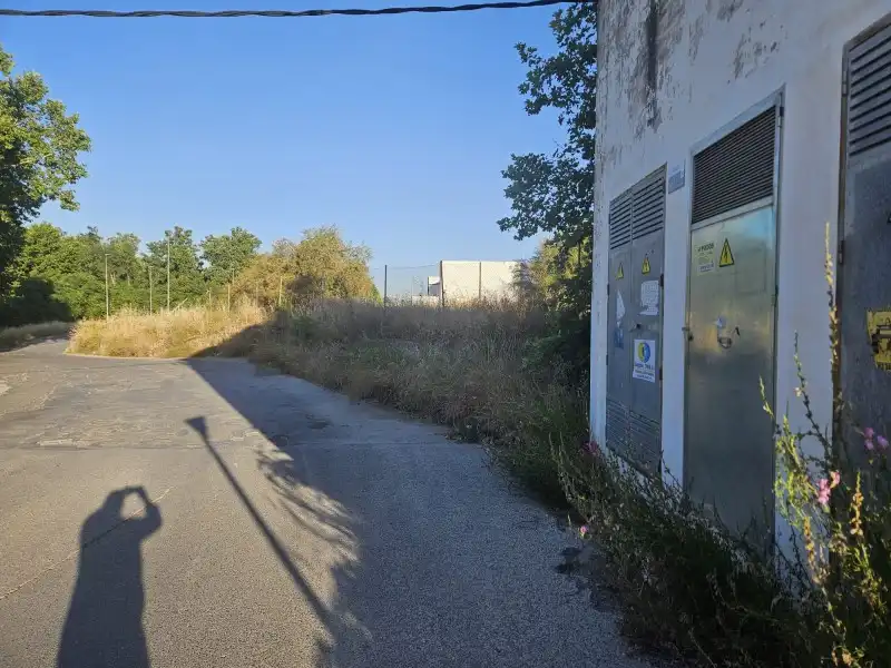 Terreno industrial en venta en Lucena