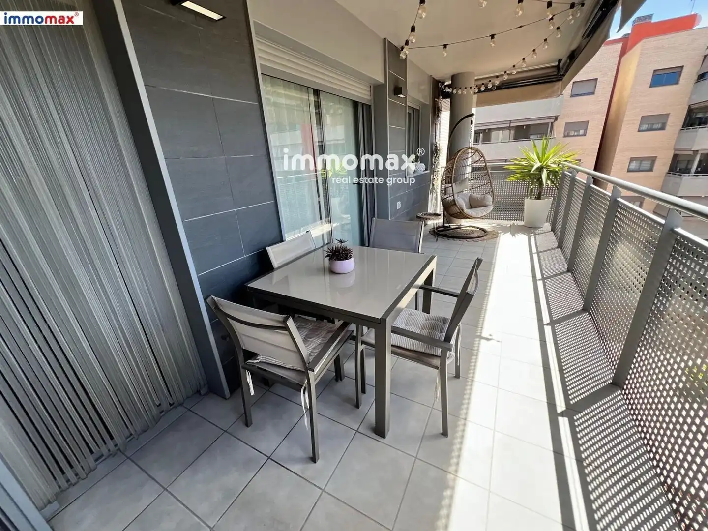 Terraza de Piso en venta en Sant Boi de Llobregat con Aire acondicionado, Terraza y Trastero