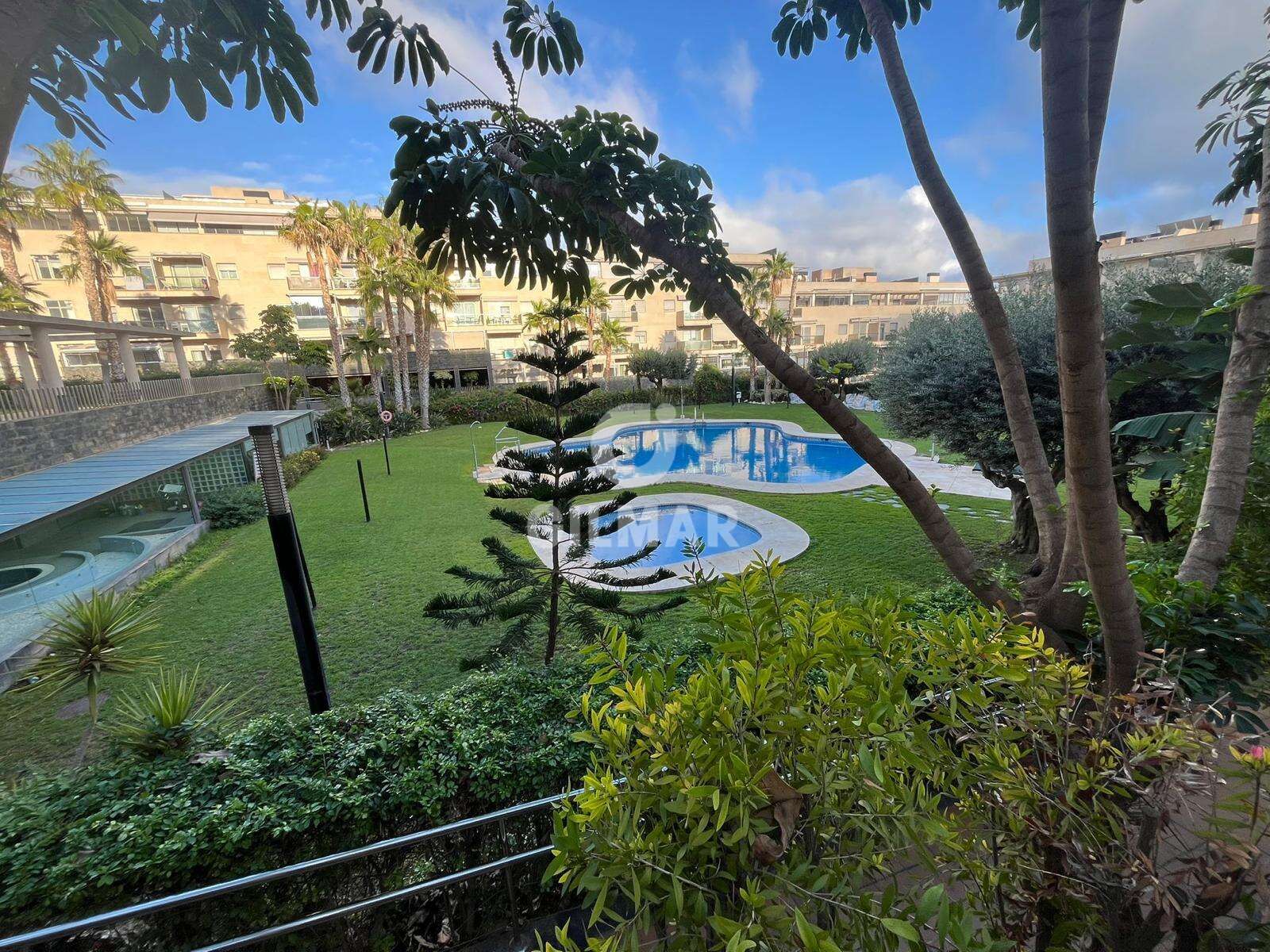 Jardí de Pis en venda en Torremolinos amb Terrassa, Traster i Piscina