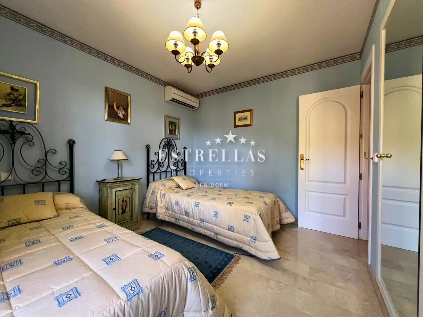 Chalet con terraza en venta en Golf Bahía, imagen 12