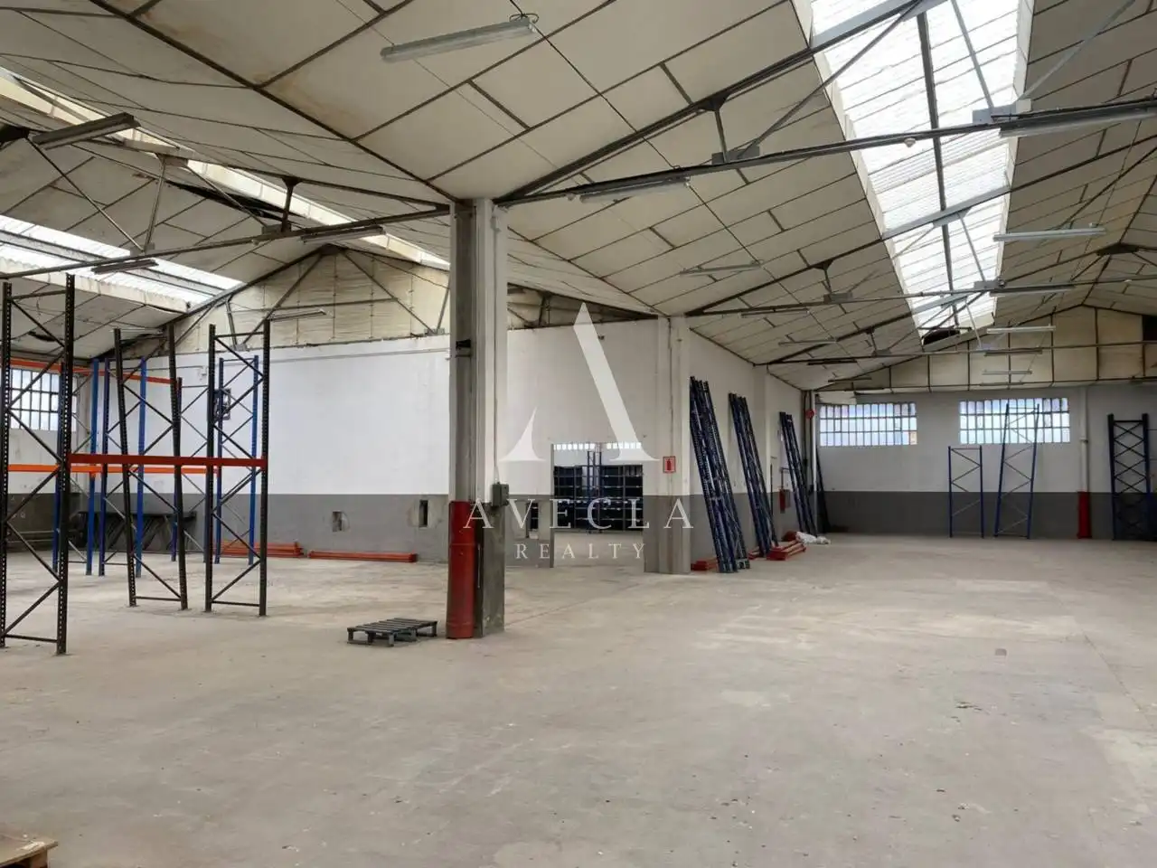 Nave industrial de alquiler en Sant Boi de Llobregat