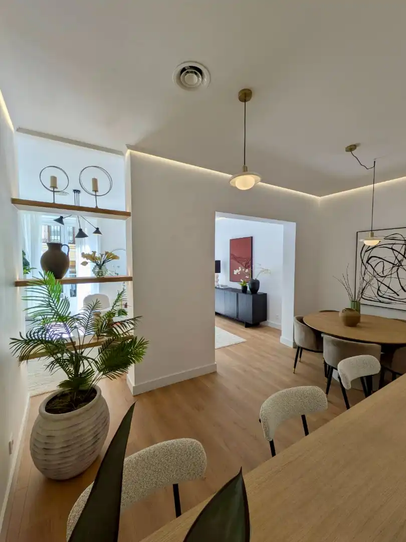 Flat for sale in Carrera de San Jerónimo, Sol