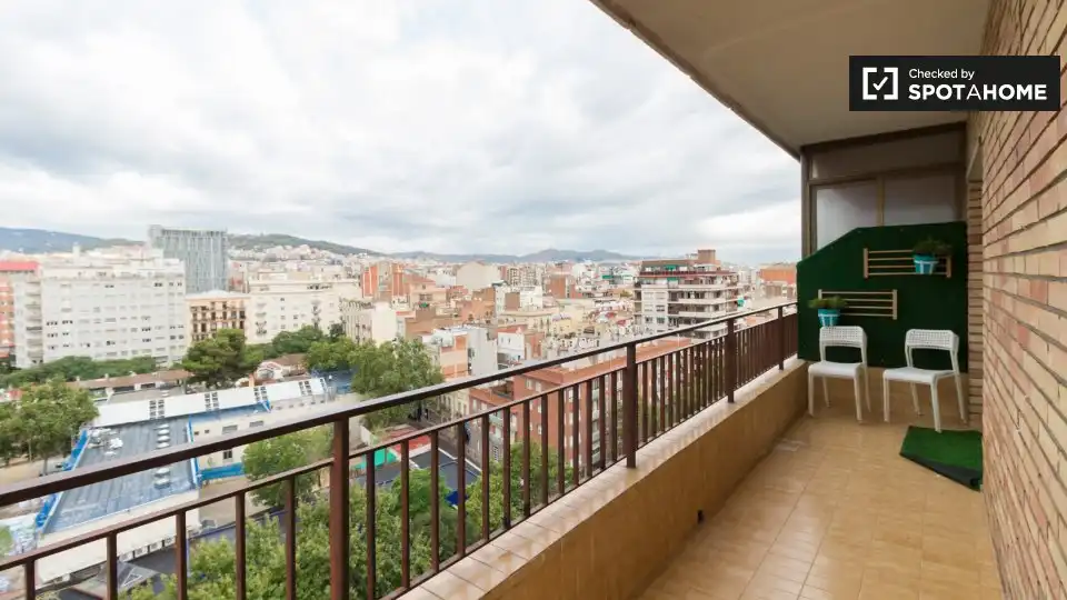 Room in El Clot