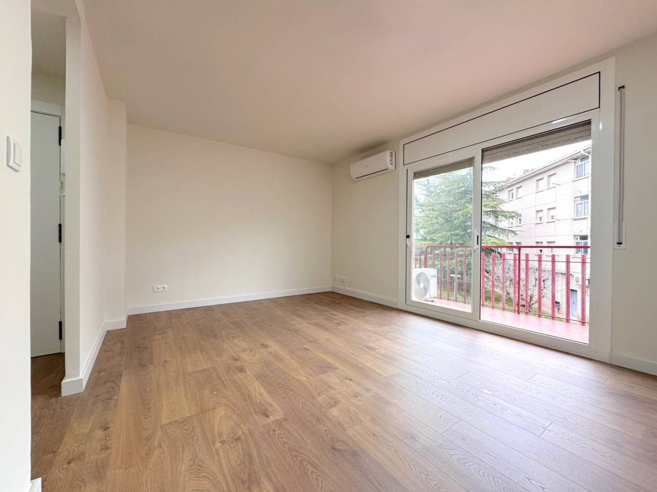 Bedroom of Flat for sale in Sant Fruitós de Bages  with Air Conditioner, Heating and Parquet flooring