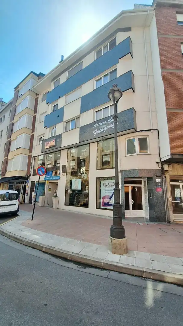 Vista exterior de Piso en venta en Ponferrada