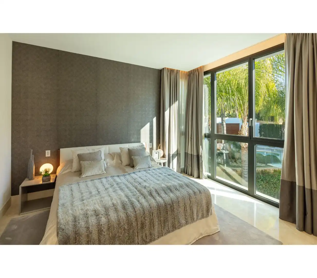 Apartment with pool for sale in Marbella Centro, imagen 13