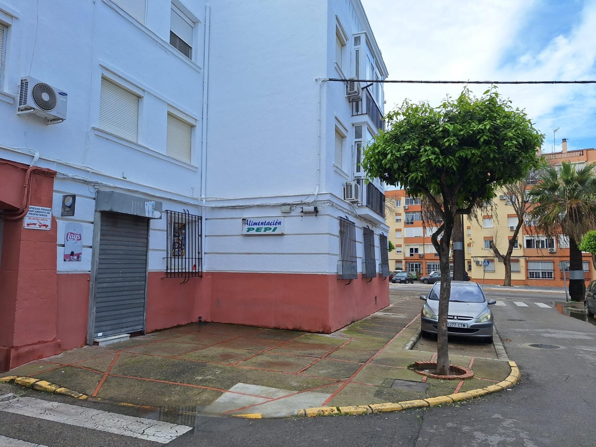 Vista exterior de Pis en venda en San Fernando
