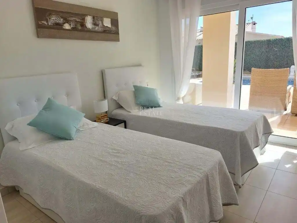 Bedroom of Houses for sale in L'Alfàs del Pi  with Air Conditioner, Terrace and Storage room