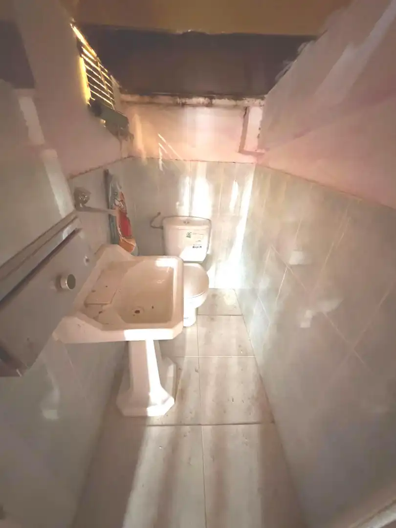 Badezimmer von Grundstücke zum Verkauf in Binéfar