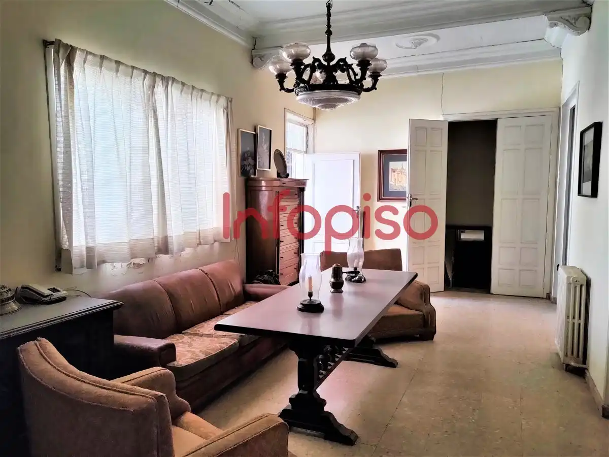 Casa rústica en venda a Valdepeñas