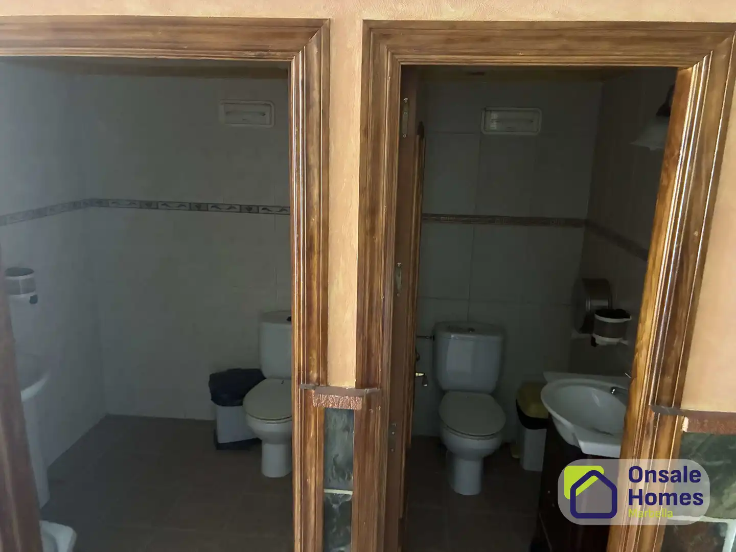 Baño de Local en venta en Mijas con Terraza