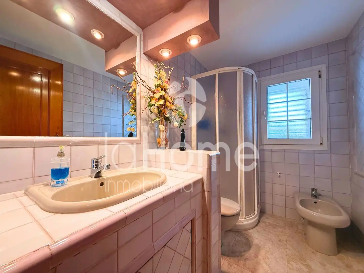 Baño de Casa o chalet en venta en Paterna con Aire acondicionado, Calefacción y Jardín privado