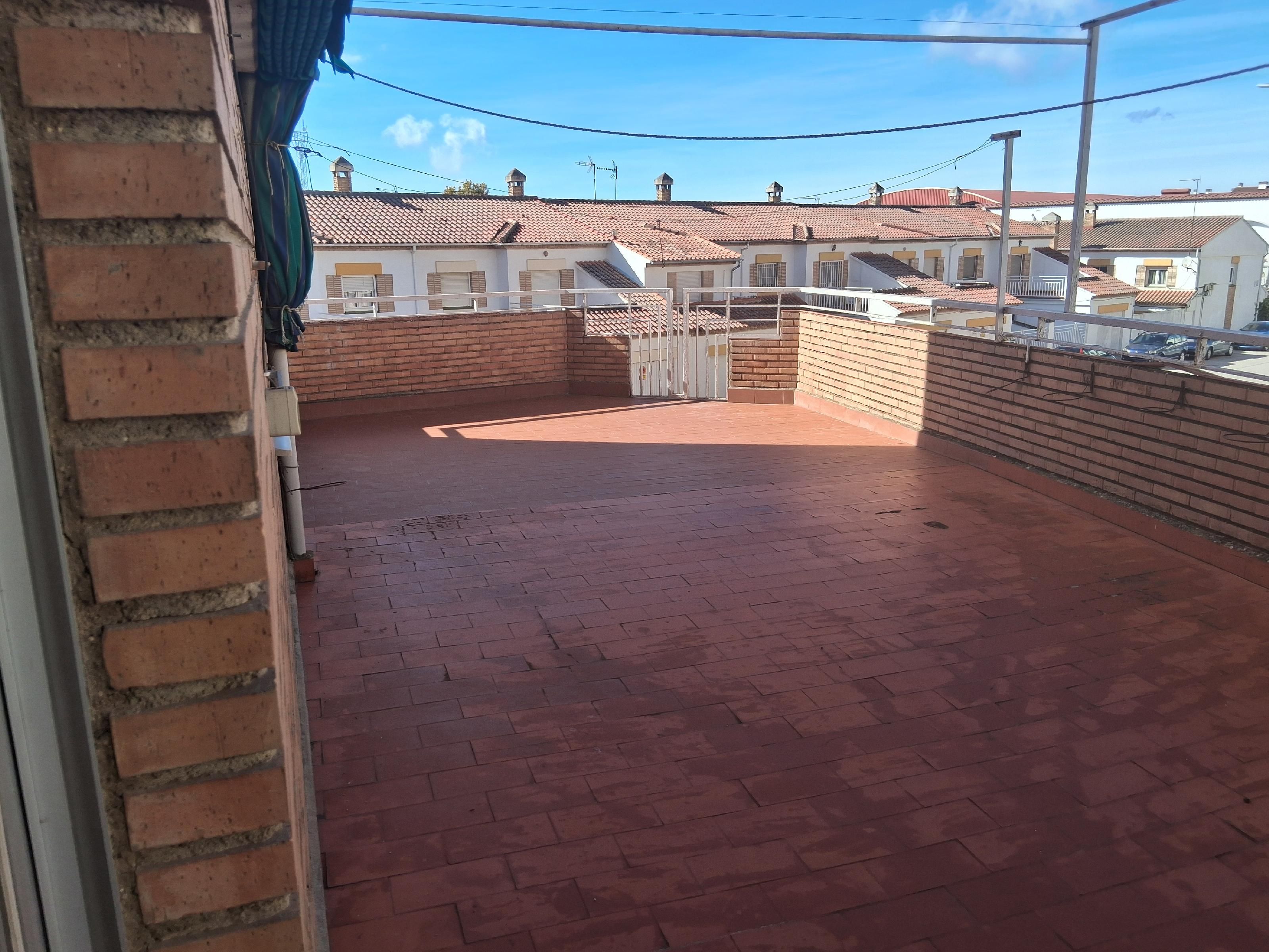Terrassa de Apartament en venda en Baeza amb Aire condicionat, Calefacció i Terrassa