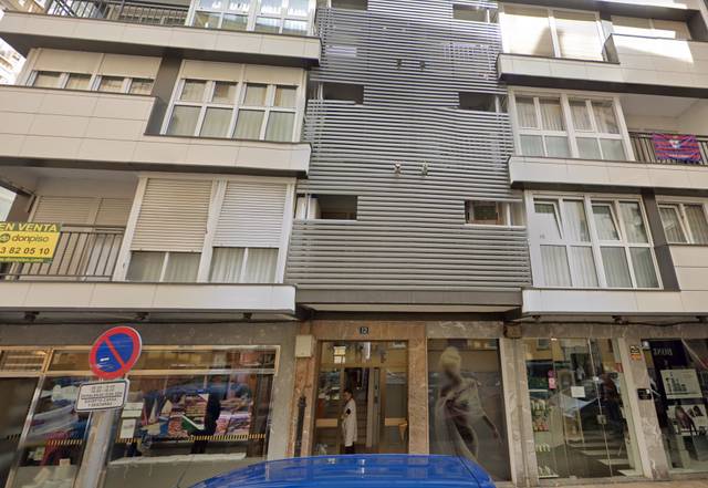 Local comercial en Alquiler en Romualdo Galdos Kalea en Eibar