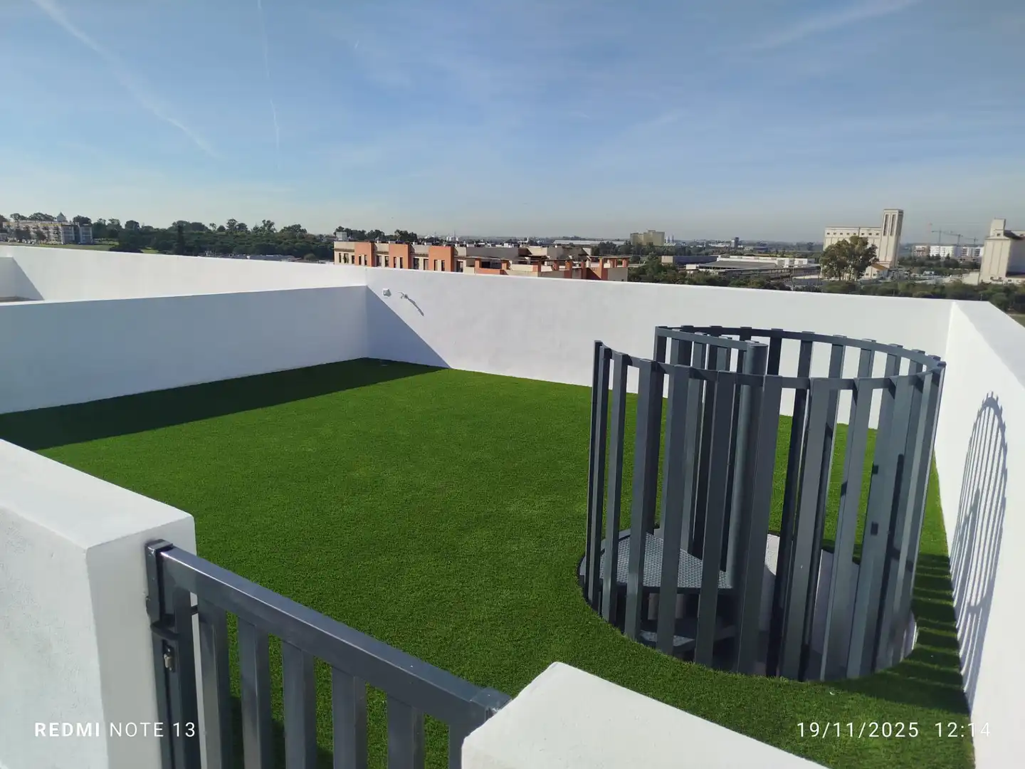 Terrace of Attic for sale in Sevilla  with Air Conditioner, Heating and Parquet flooring