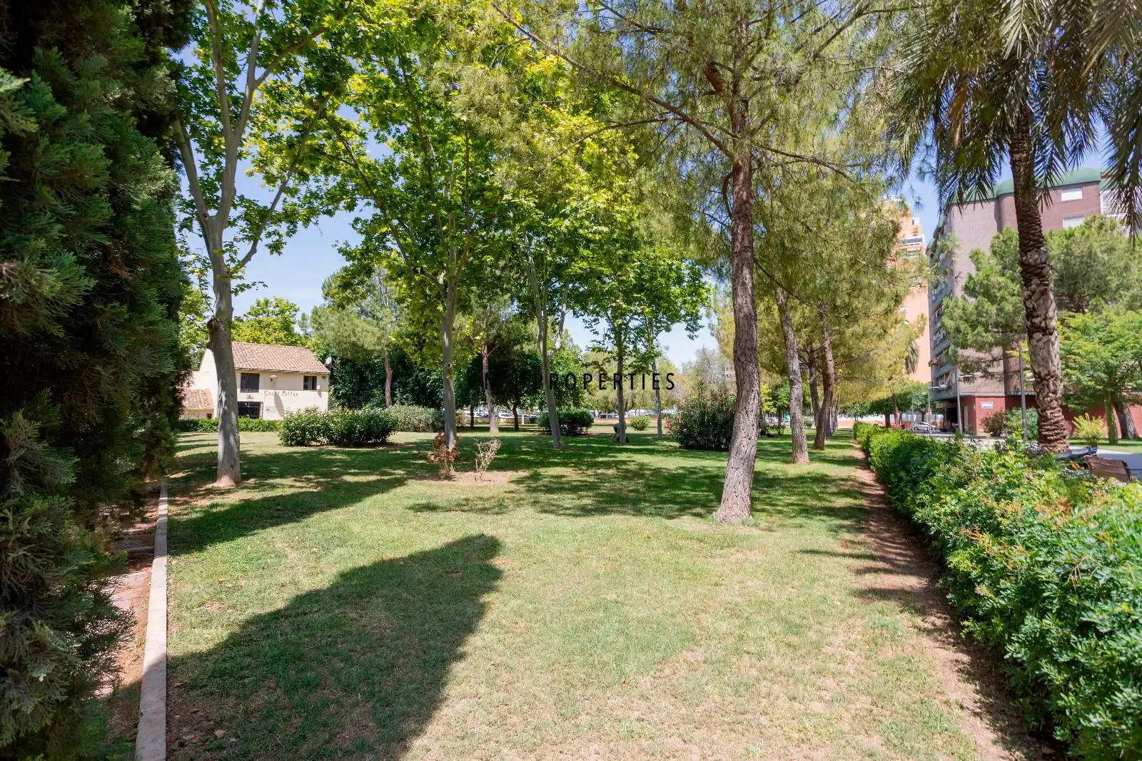 Jardín de Piso en venta en Valencia con Aire acondicionado, Terraza y Balcón
