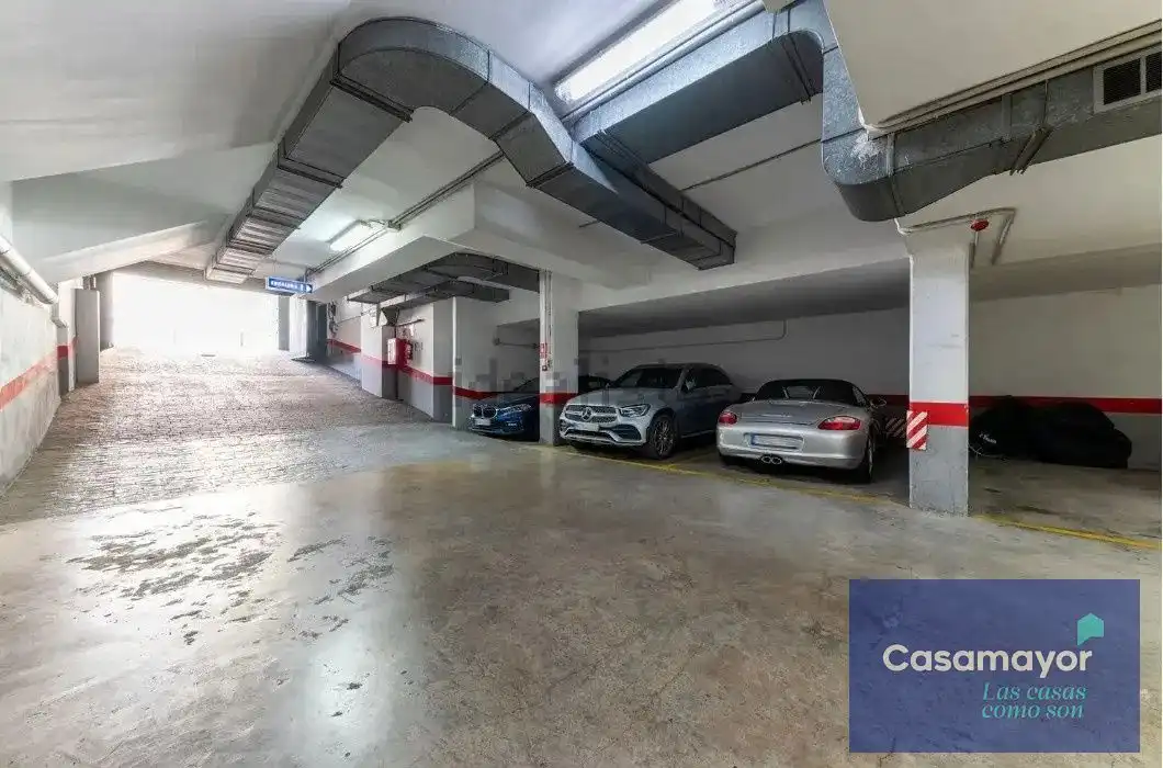 Parking of Attic for sale in Alicante / Alacant  with Air Conditioner, Heating and Terrace