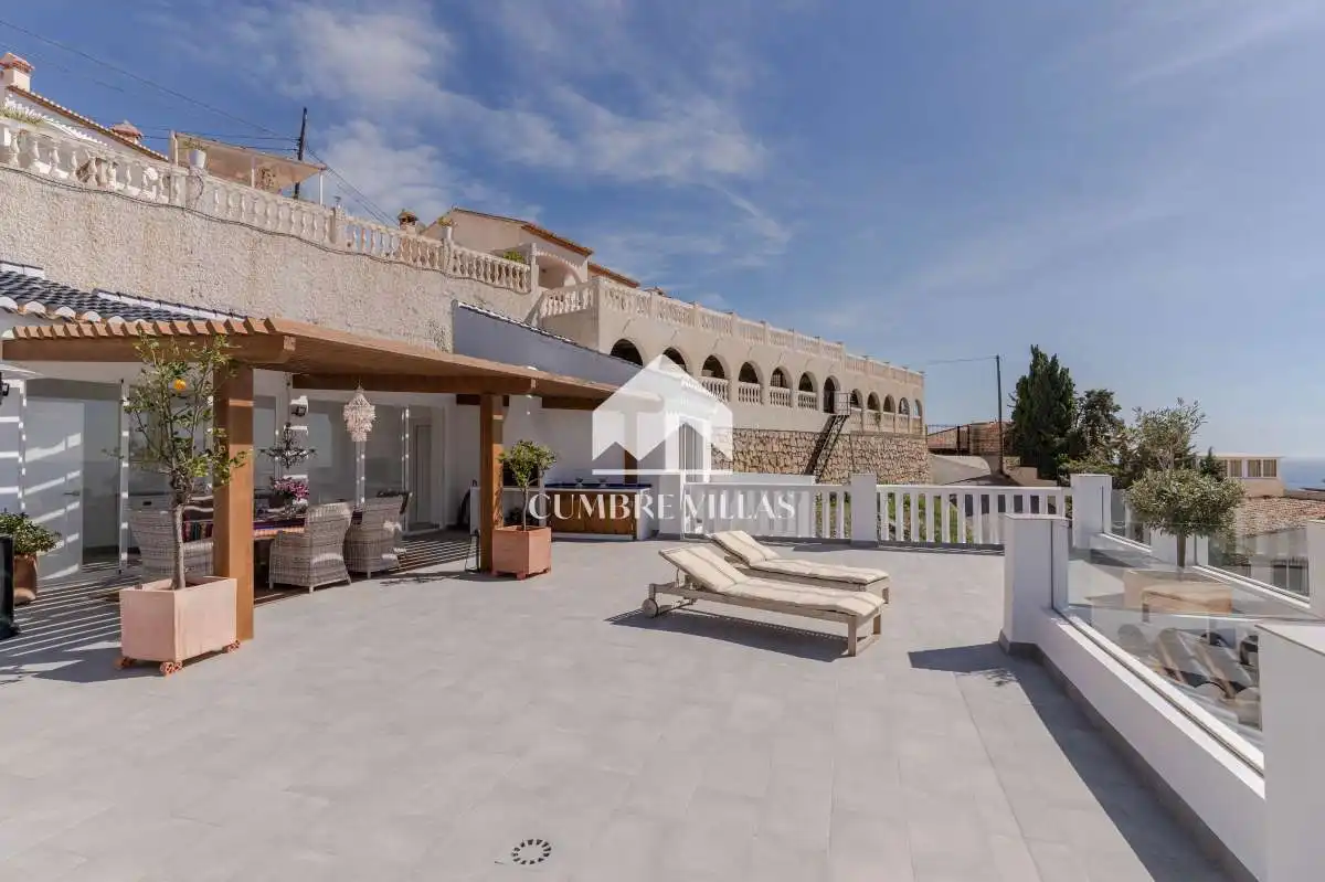 Terrassa de Casa o xalet en venda en Almuñécar amb Terrassa, Traster i Internet