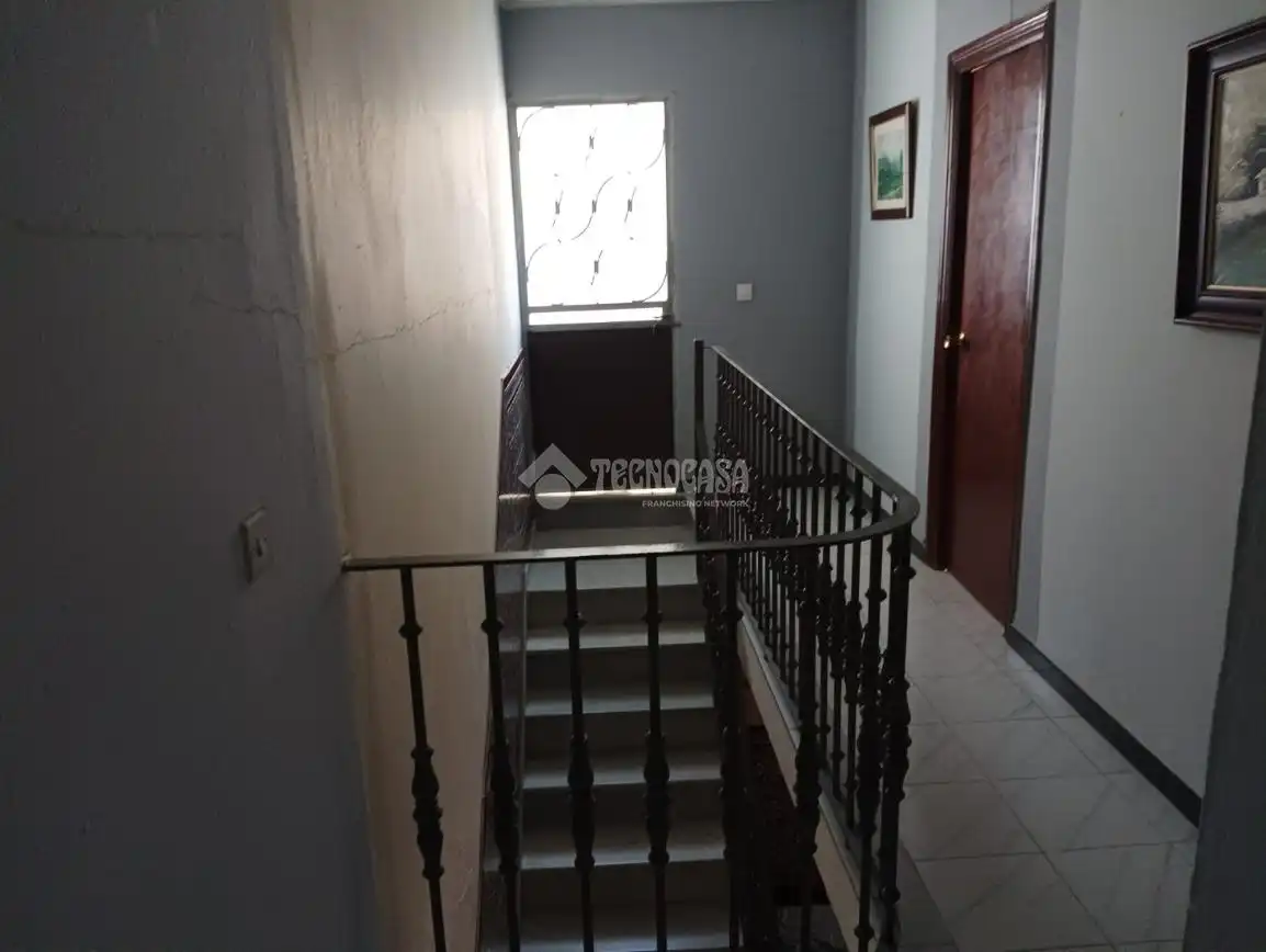 Detached homes for sale in Arahal  with Air Conditioner and Terrace