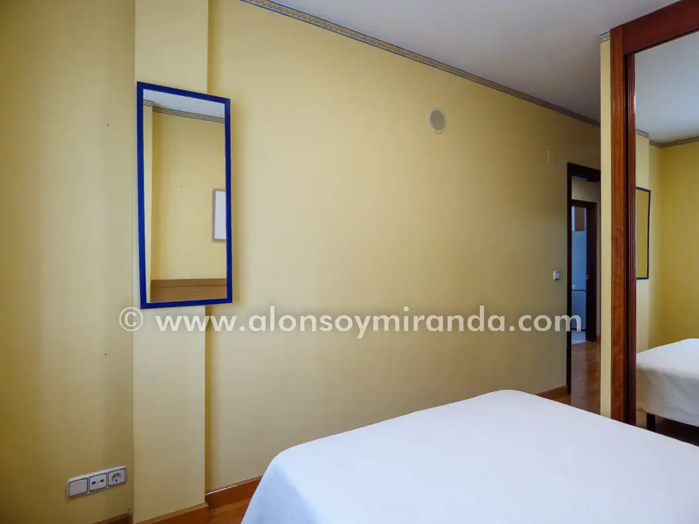 Piso de alquiler en Oviedo - C/ Hijas de la Caridad, Milán - Pumarín