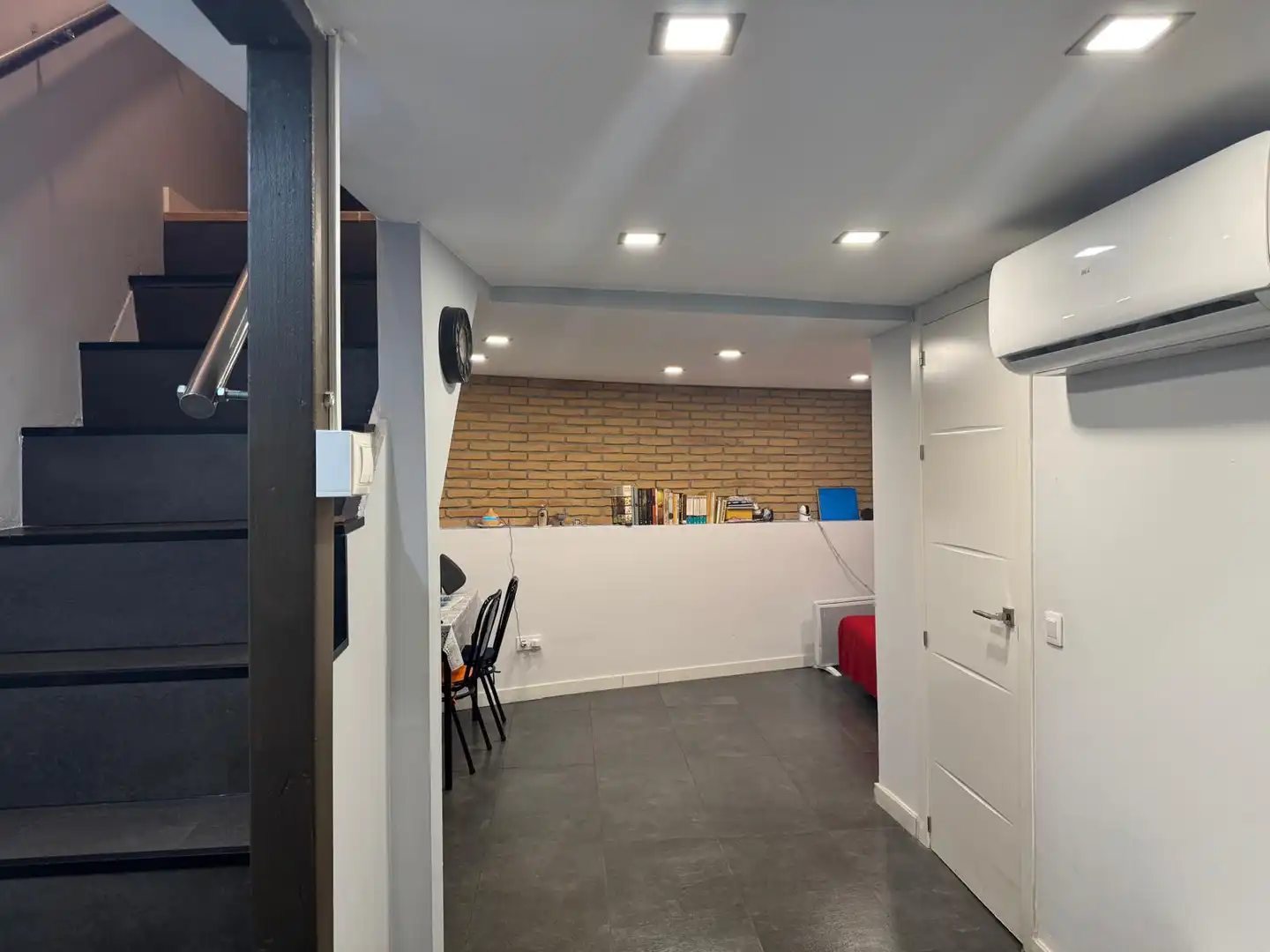 Planta baja en venta en L'Hospitalet de Llobregat con Aire acondicionado
