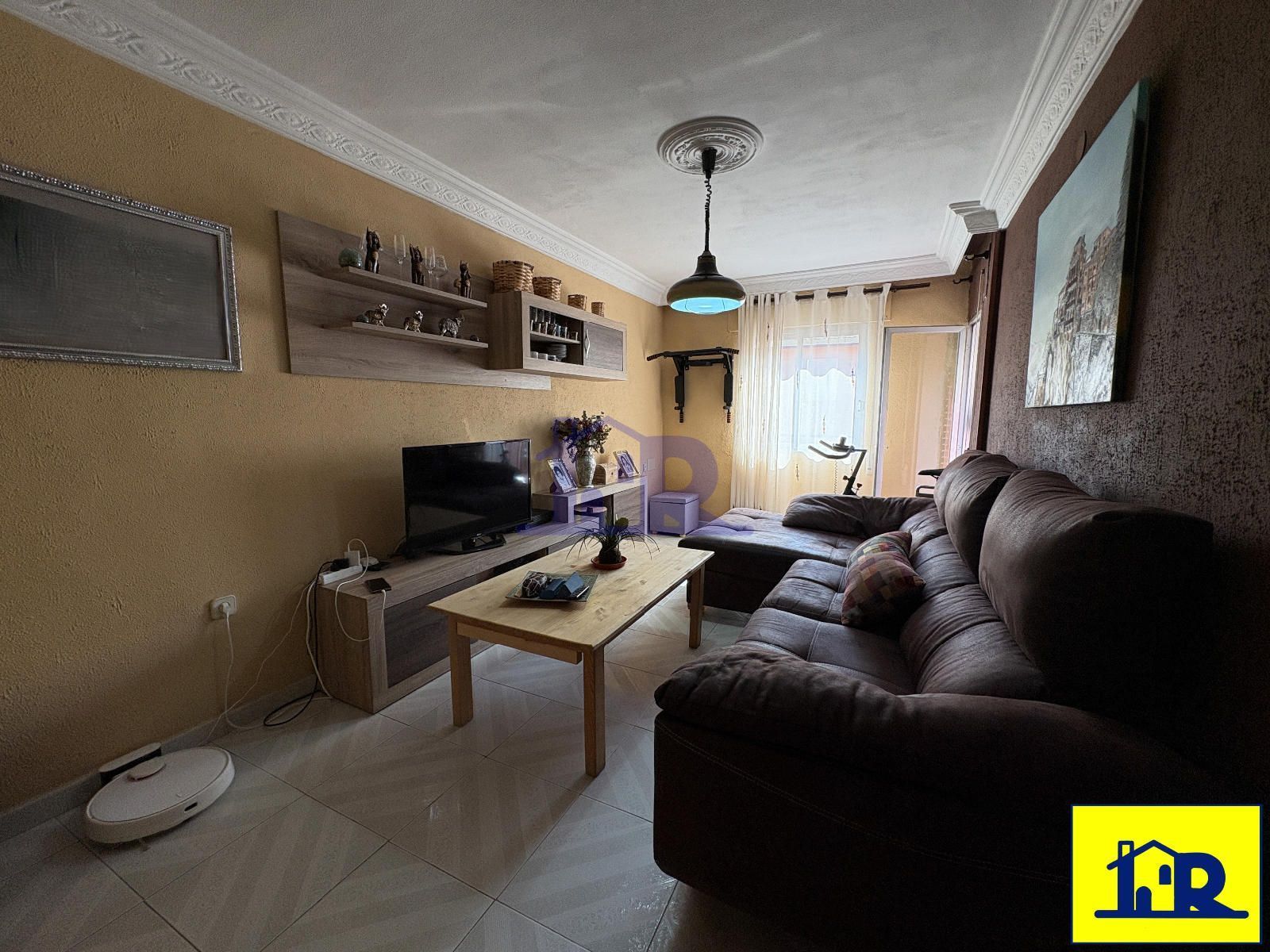 Living room of Flat for sale in Cuenca Capital  with Heating