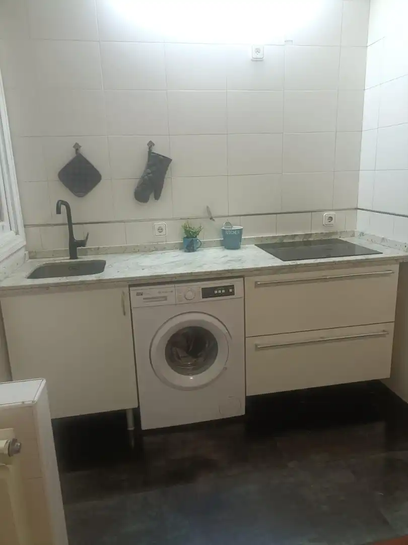 Kitchen of Flat for rent in Salamanca  with Heating, Furnished and Balcony