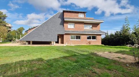 Foto 2 de Casa o chalet de alquiler en Carrer del Gregal, Corbera de Llobregat, Barcelona