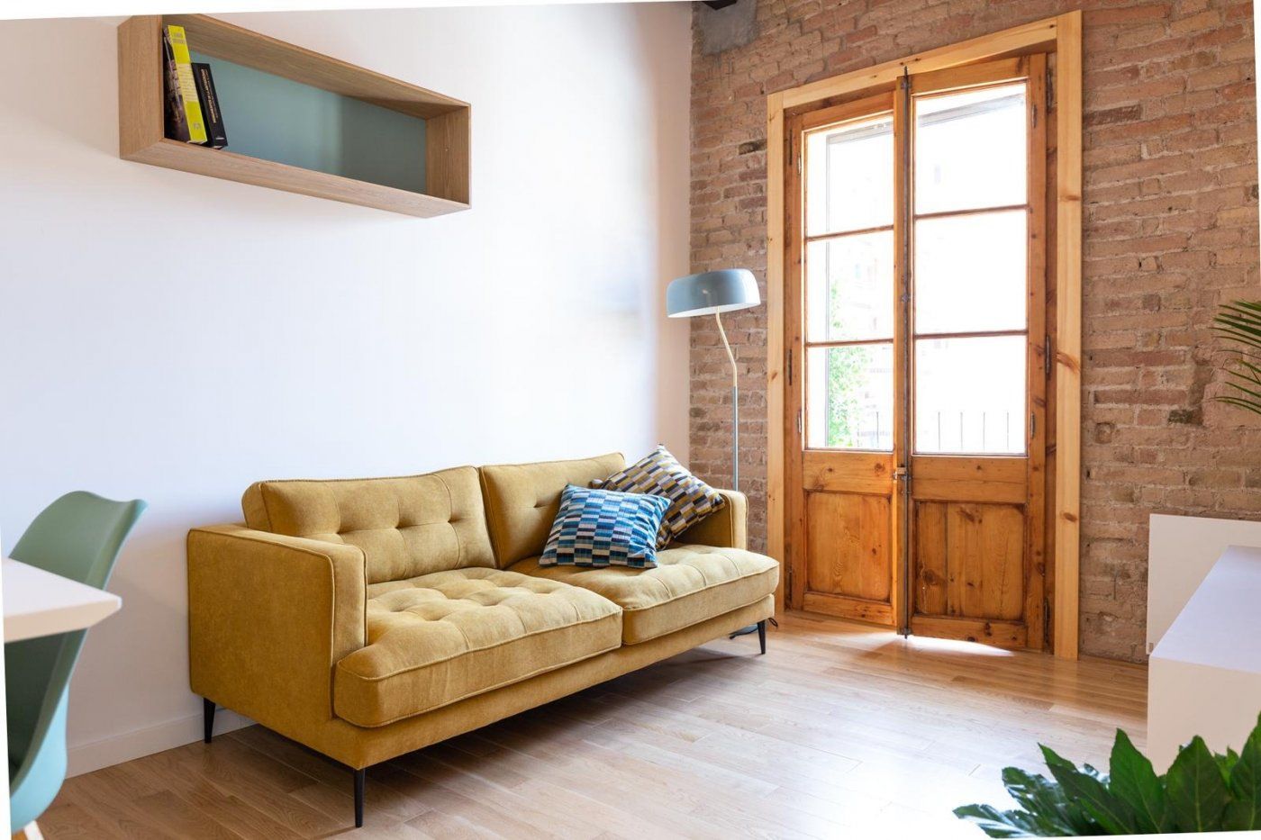 Living room of Flat for sale in  Barcelona Capital  with Air Conditioner and Heating