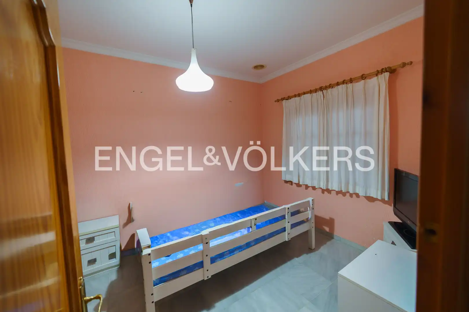 Houses for sale in Puerto Real  with Heating, Private garden and Terrace