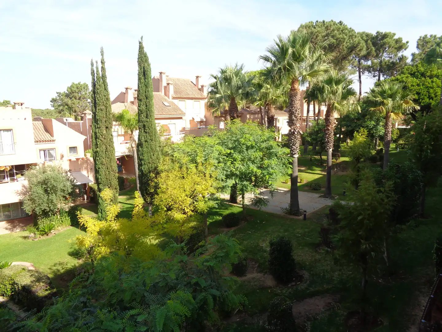 Jardí de Casa adosada en venda en Islantilla amb Terrassa, Traster i Piscina comunitària