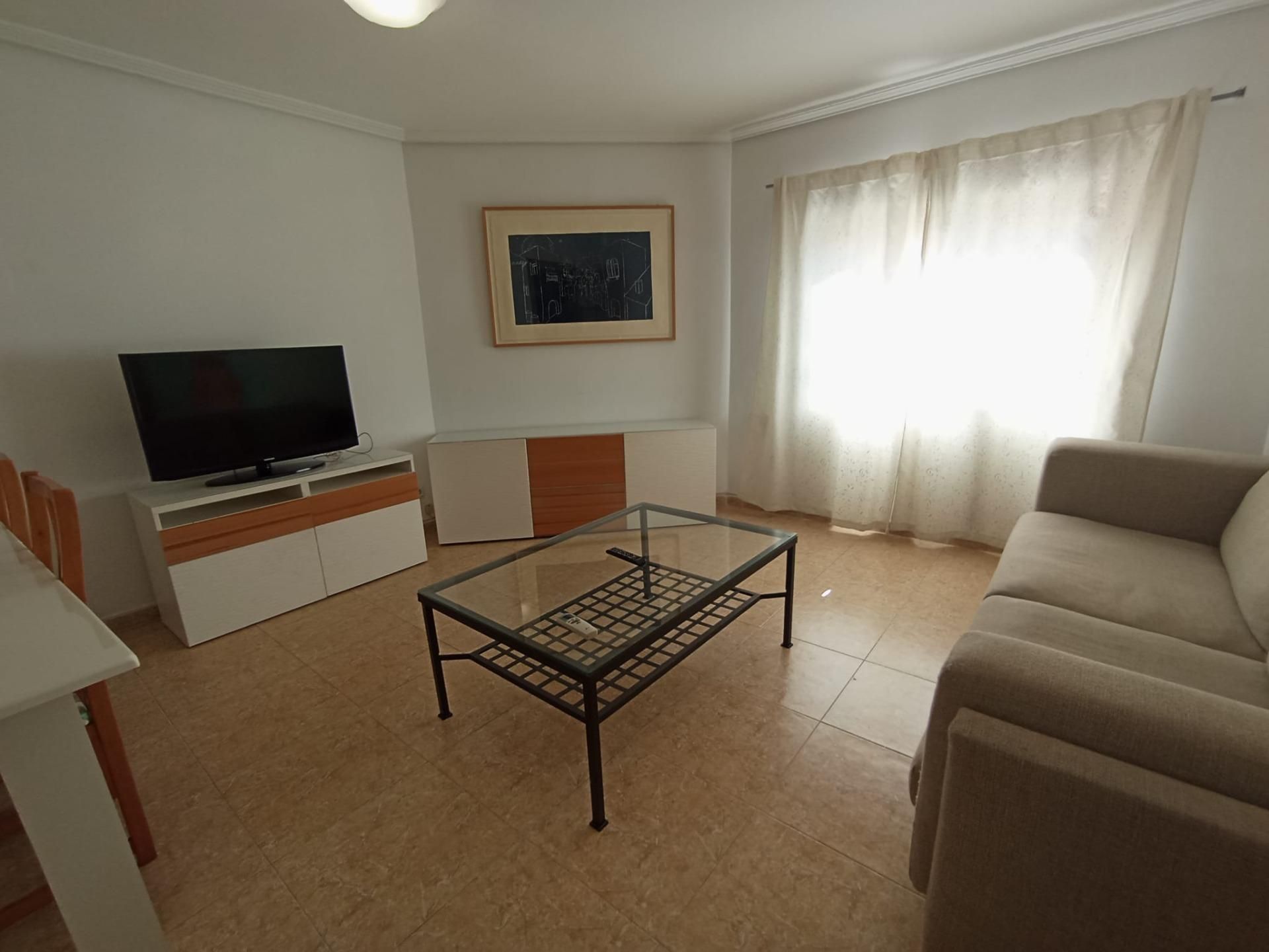 Flat to rent in Ensanche - Diputación, Centro