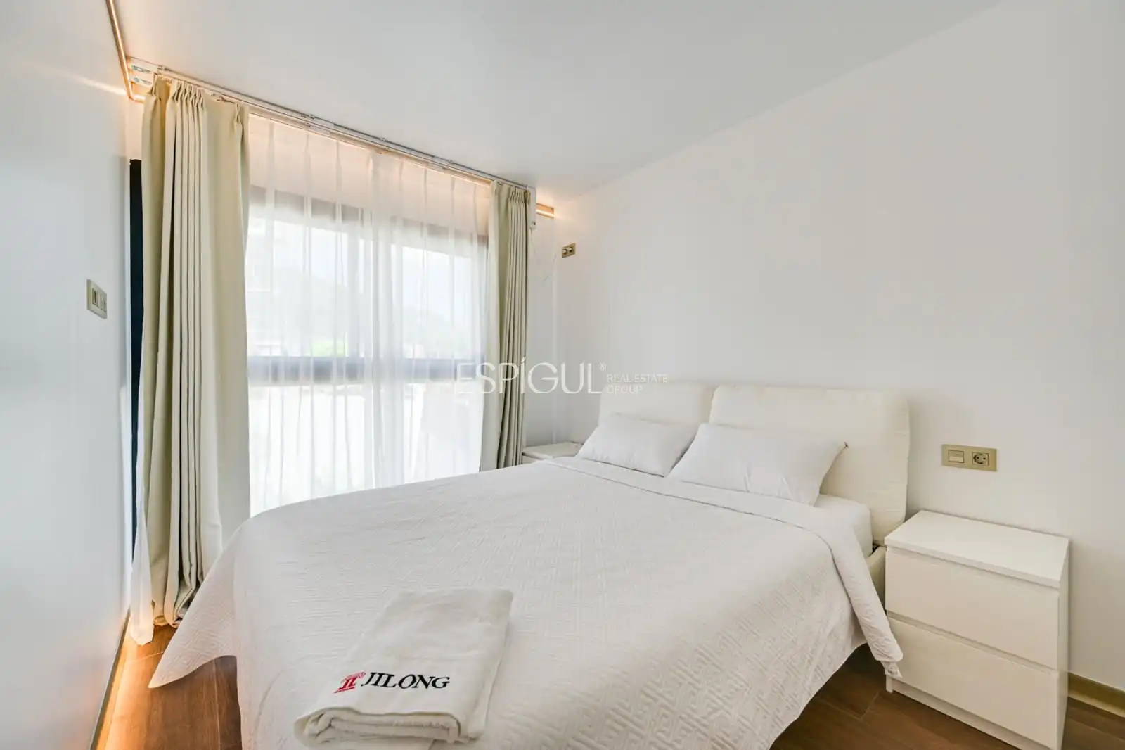 Reihenhaus mit Garten zum Verkauf in 8 de Març, imagen 24