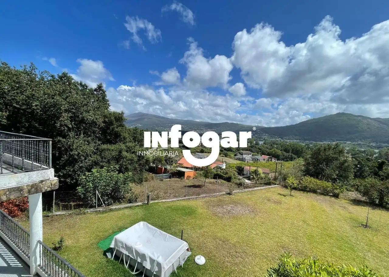 Houses for sale in O Rosal    with Heating, Private garden and Terrace