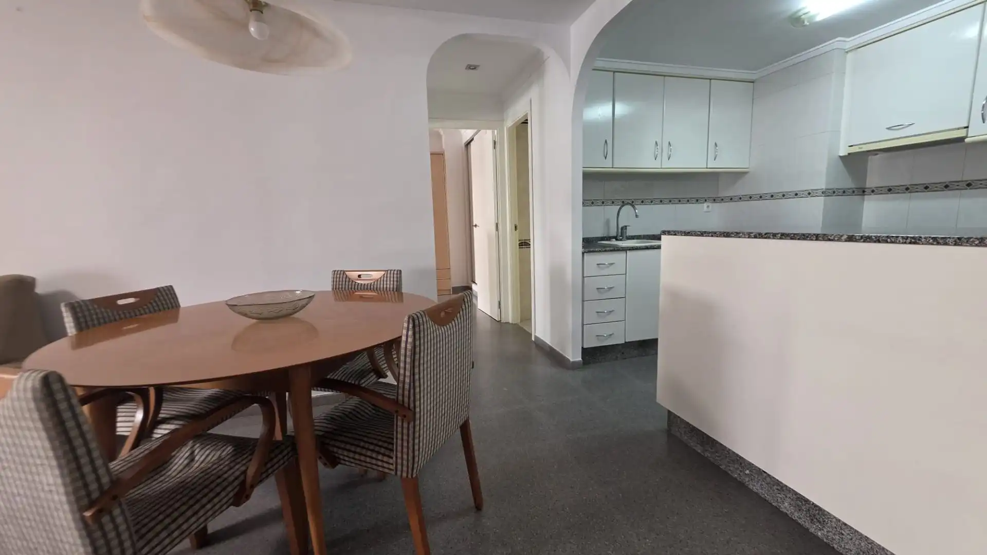 Piso con ascensor en venta en Germaníes - Juzgados