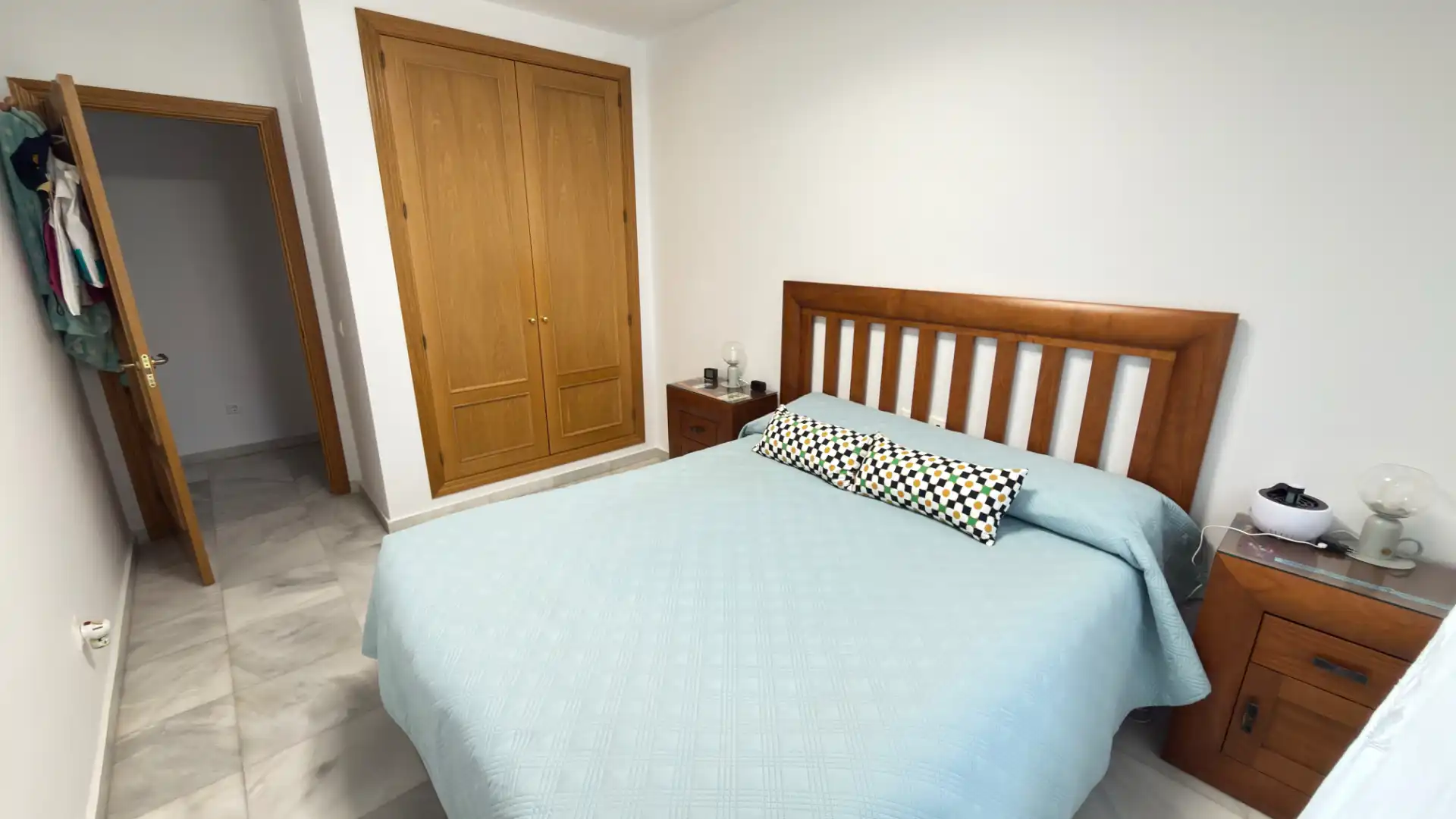 Habitación de Piso en venta en Vélez-Málaga con Aire acondicionado, Terraza y Amueblado