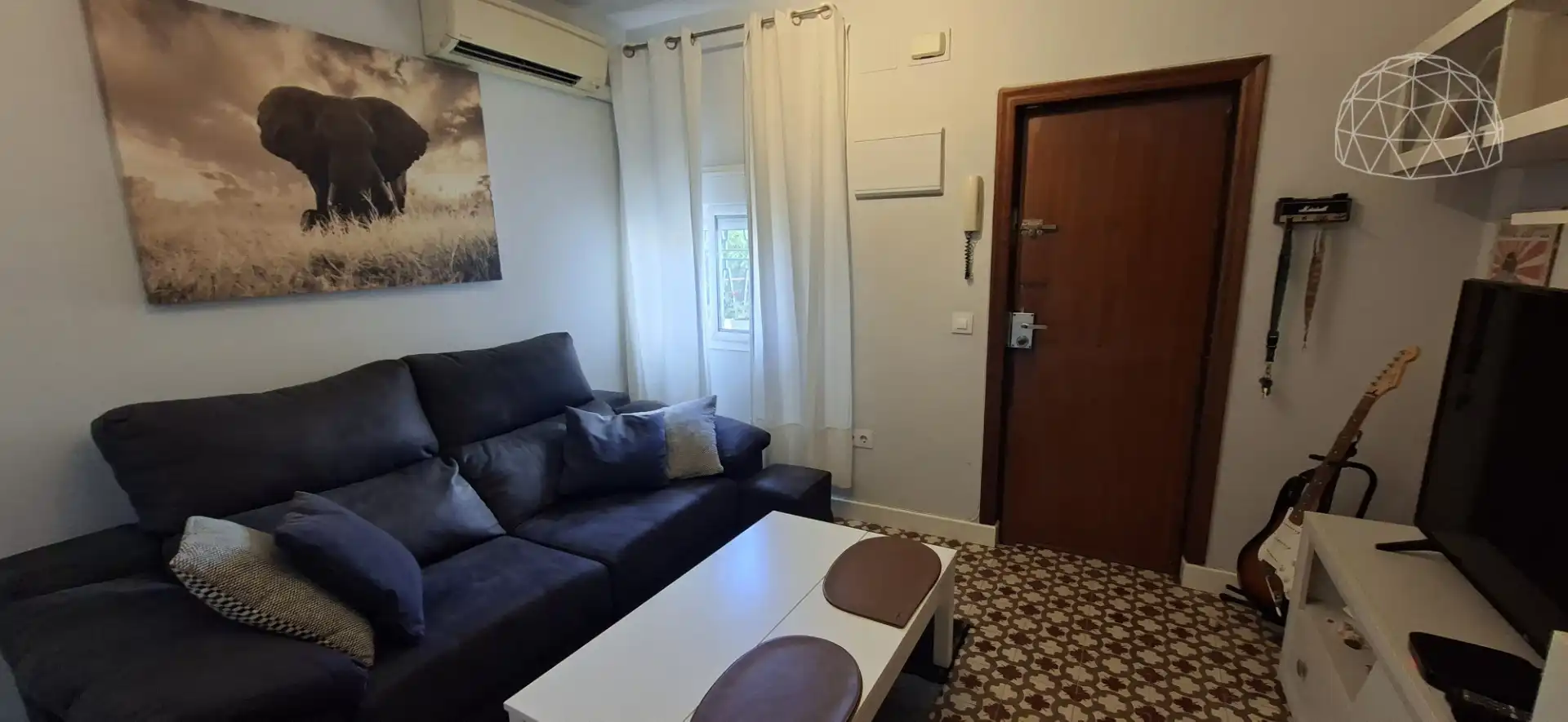 Living room of Flat for sale in Sevilla  with Air Conditioner
