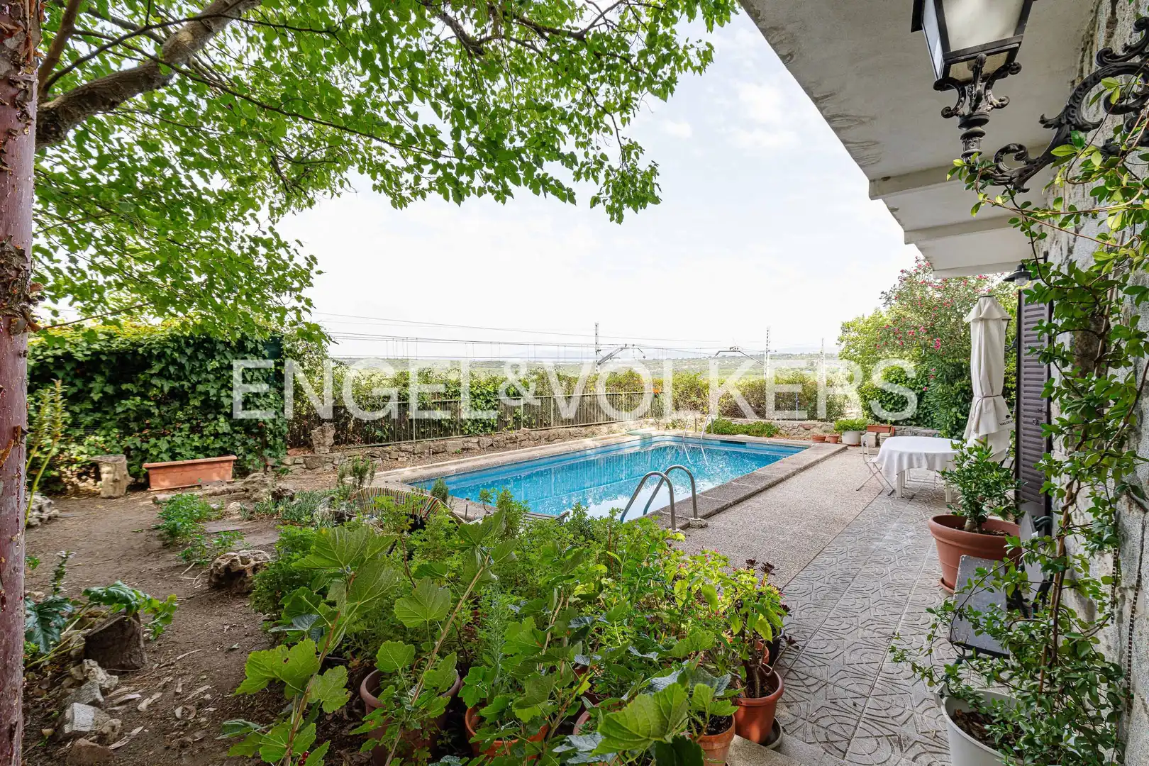 Piscina de Casa o xalet en venda en Galapagar amb Calefacció, Jardí privat i Terrassa