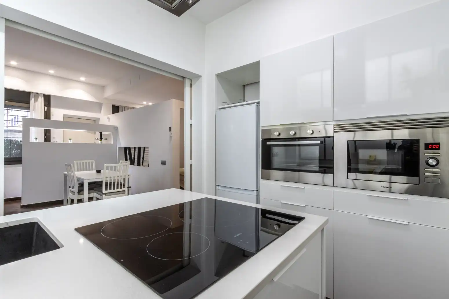 Küche von Wohnung zum Verkauf in Sud
