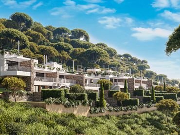 Terraced house with pool for sale in Begur pueblo