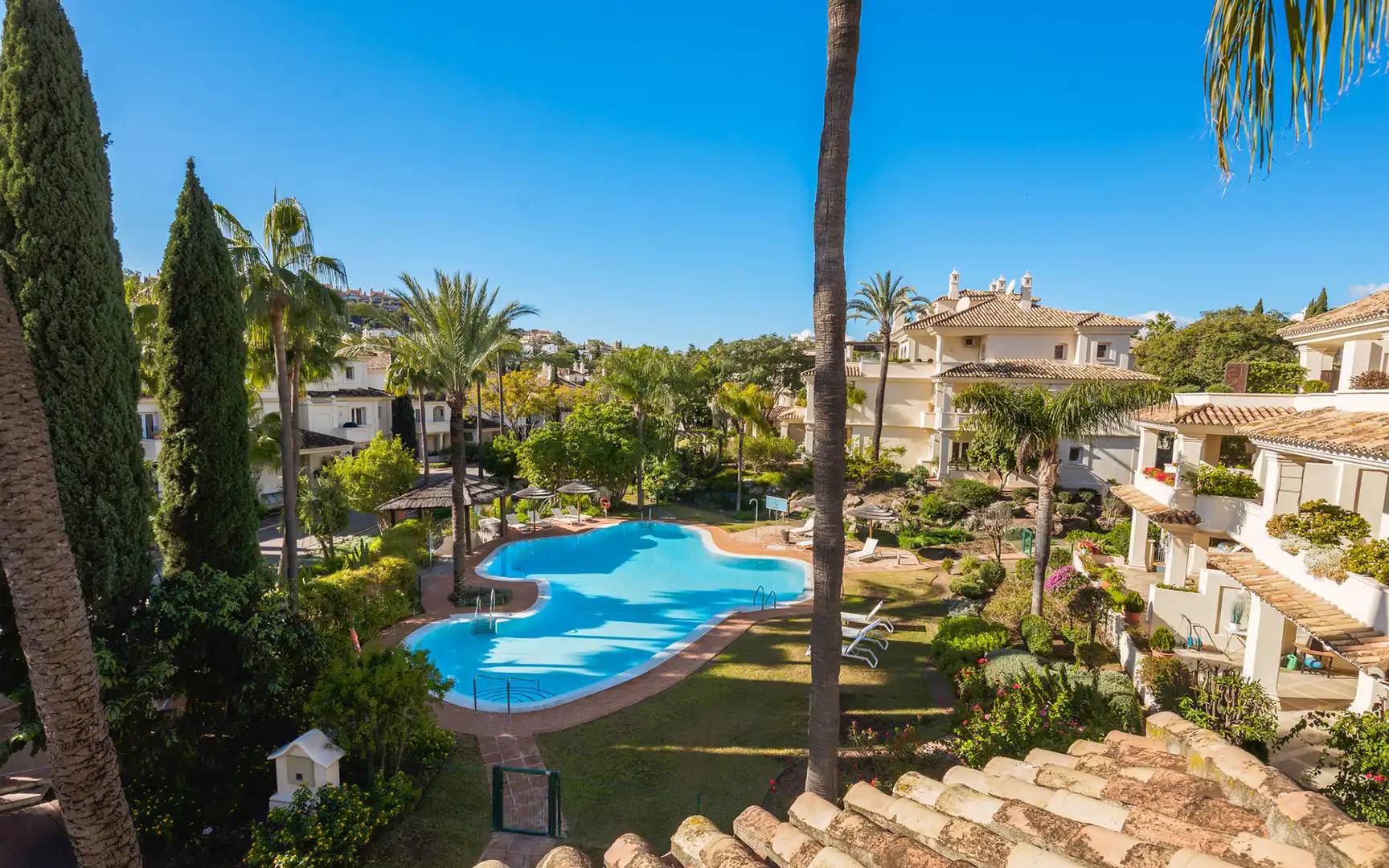 Àtic amb piscina en venda a Nueva Andalucía, imagen 35