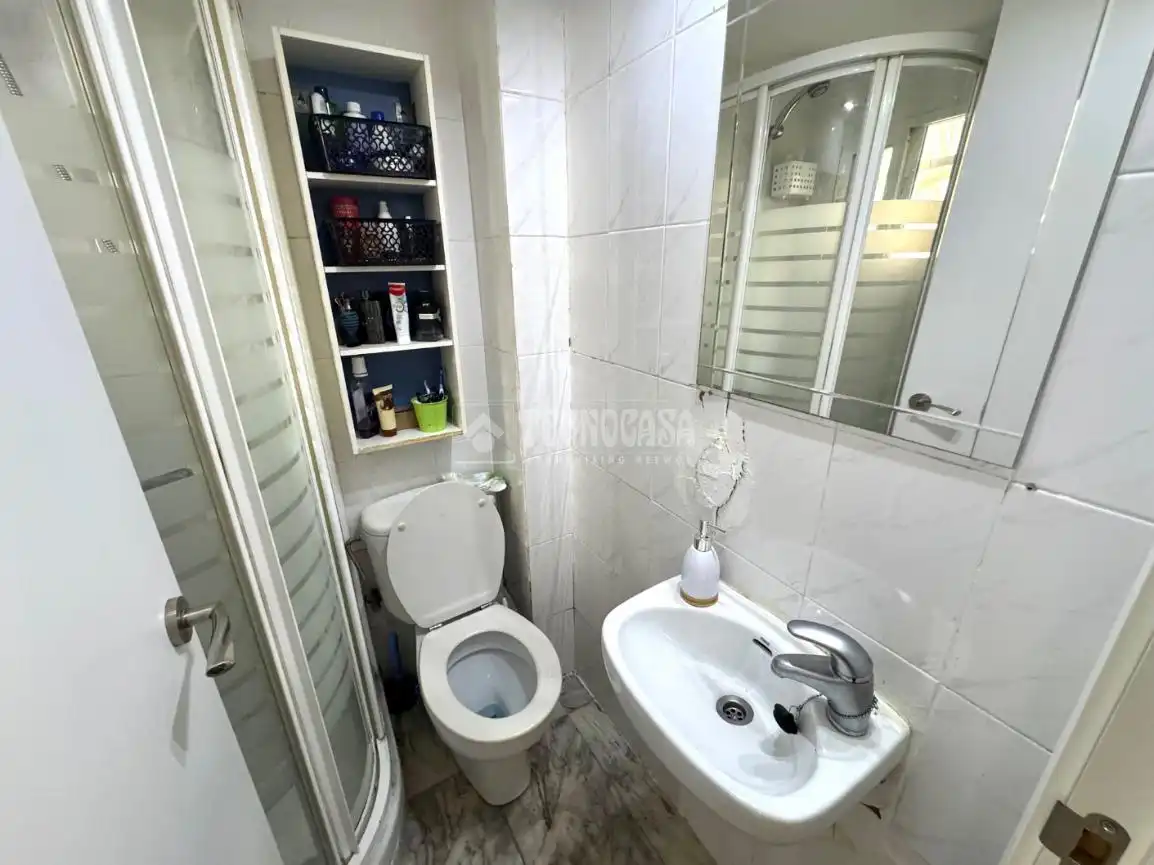 Bathroom of Study for sale in Madrid