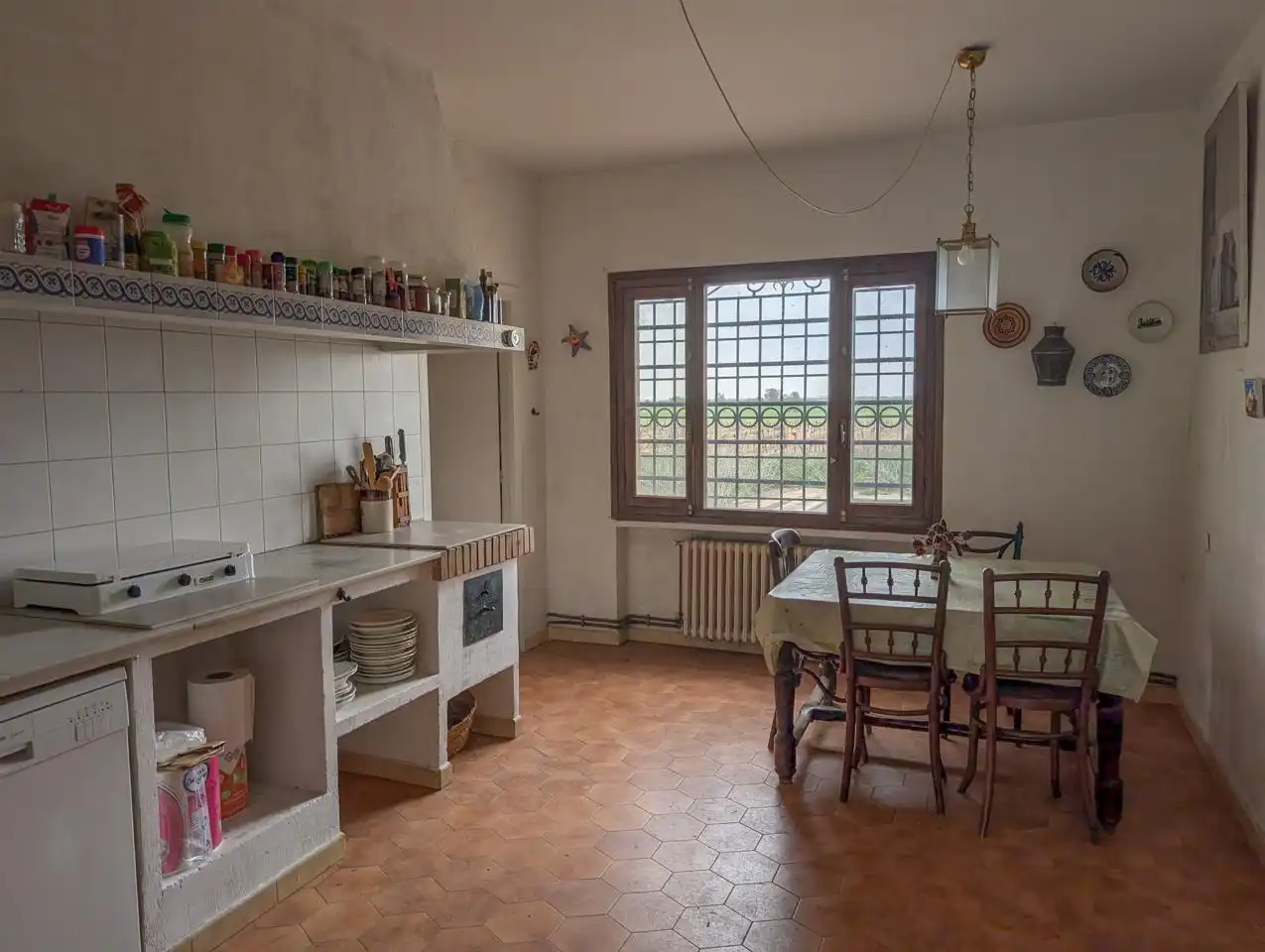 Cocina de Finca rústica en venta en Pozorrubio de Santiago con Jardín privado, Piscina y Sauna